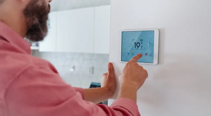 Thermostat programmable