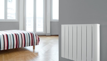 Radiateur à inertie dans une chambre